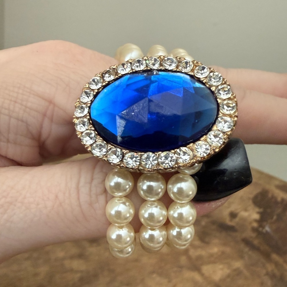 Large Multi Strand Faux Pearl and Blue Stone Costume Fashion Bracelet - Picture 3 of 9
